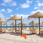 #170 Casa Do Pateo I Com Alpendre By Holidays Дом отдыха Албуфейра