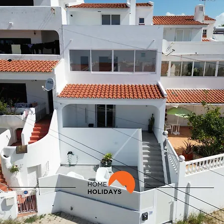 #170 Casa Do Pateo I Com Alpendre By Holidays * アルブフェイラ