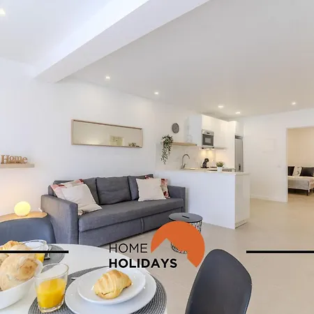 #170 Casa Do Pateo I Com Alpendre By Holidays アルブフェイラ