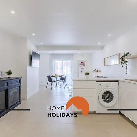 #170 Casa Do Pateo I Com Alpendre By Holidays 別荘 アルブフェイラ