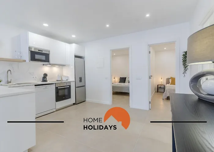 #170 Casa Do Pateo I Com Alpendre By Holidays アルブフェイラ